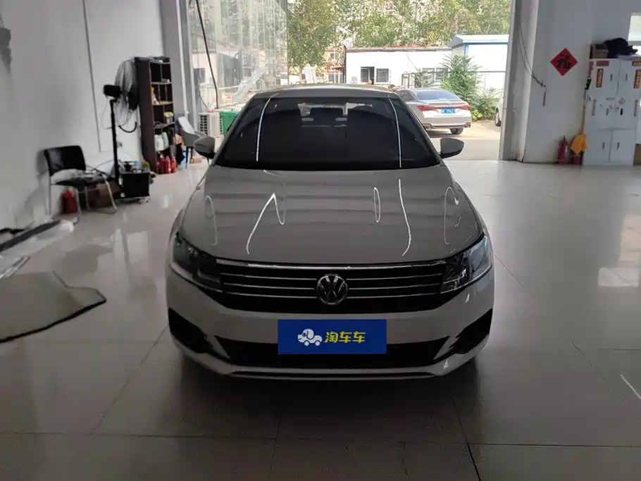 Volkswagen Lavida — миниатюра 2