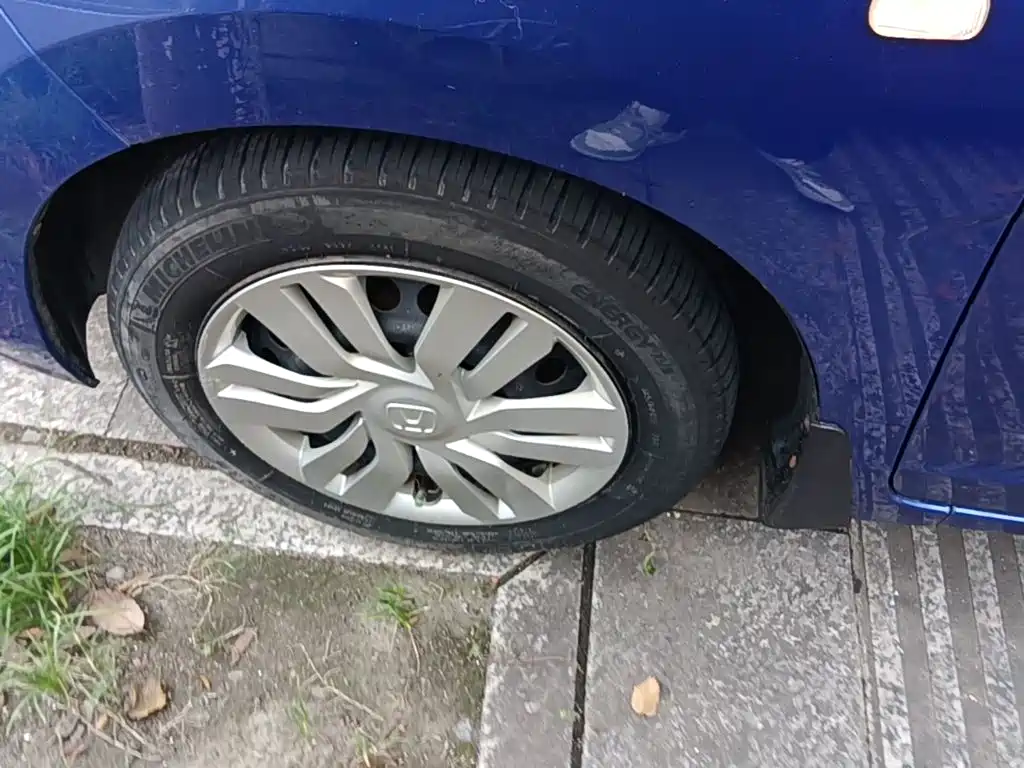 Honda Fit — миниатюра 23