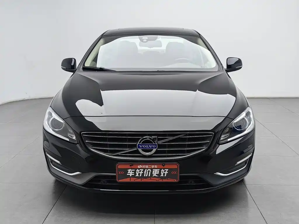 Volvo S60 — миниатюра 3
