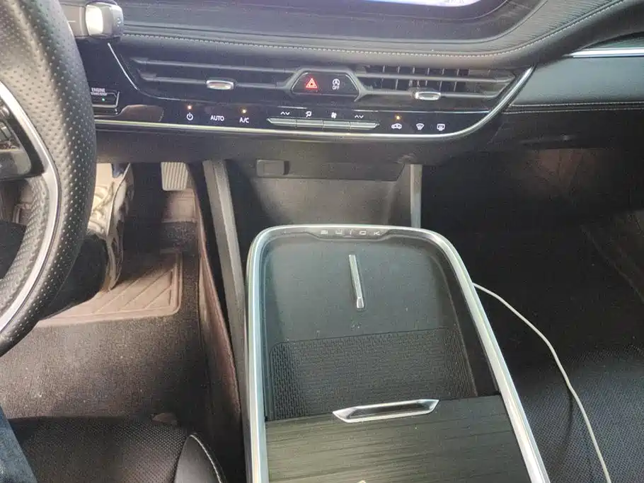 Buick LaCrosse — миниатюра 16