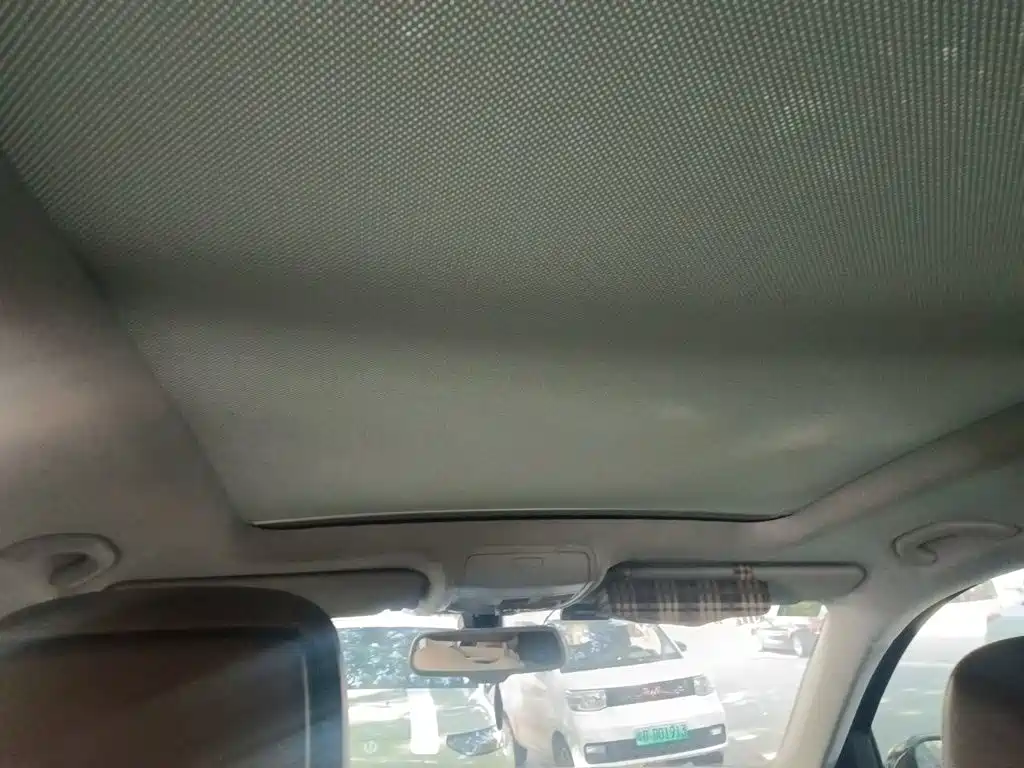 Volkswagen Tiguan — миниатюра 14