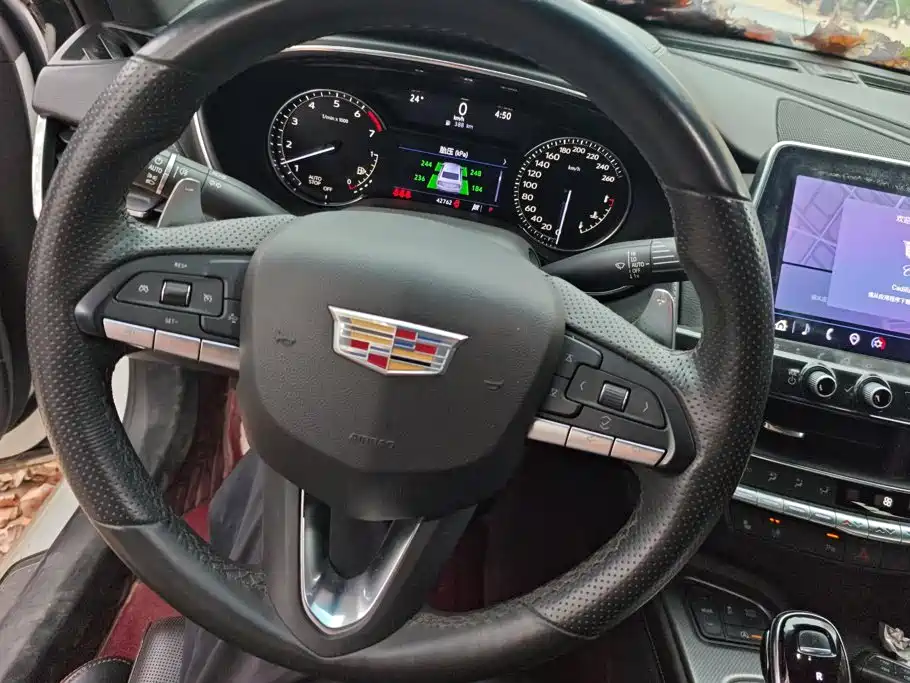 Cadillac CT5 — миниатюра 15