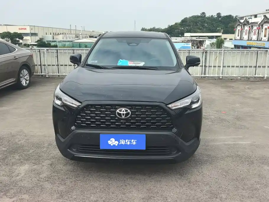 Toyota Corolla Cross — миниатюра 2