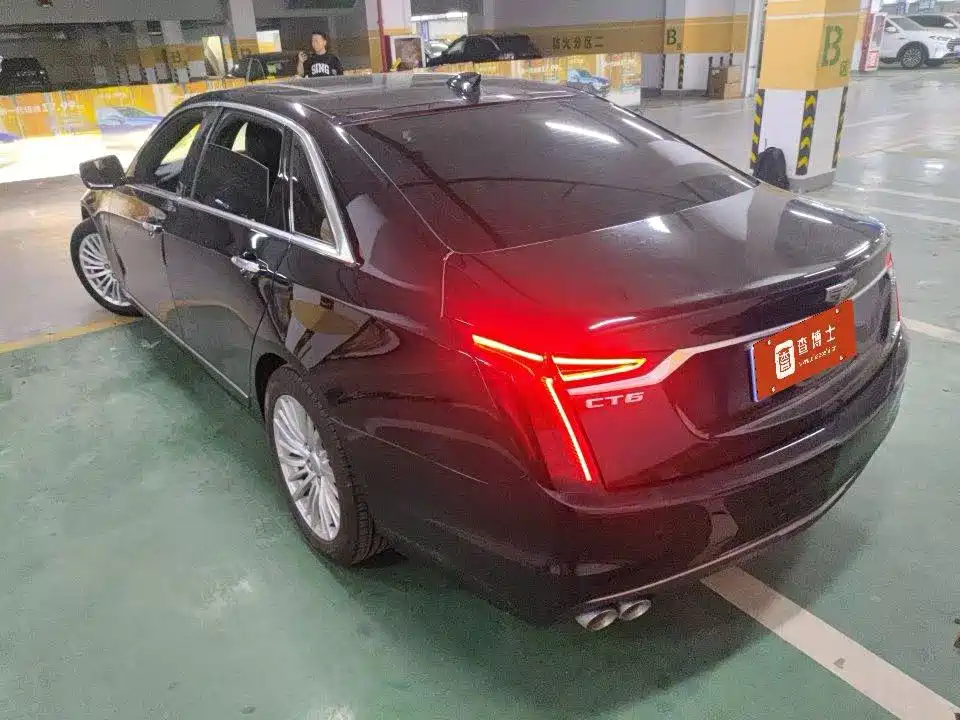 Cadillac CT6 — миниатюра 9