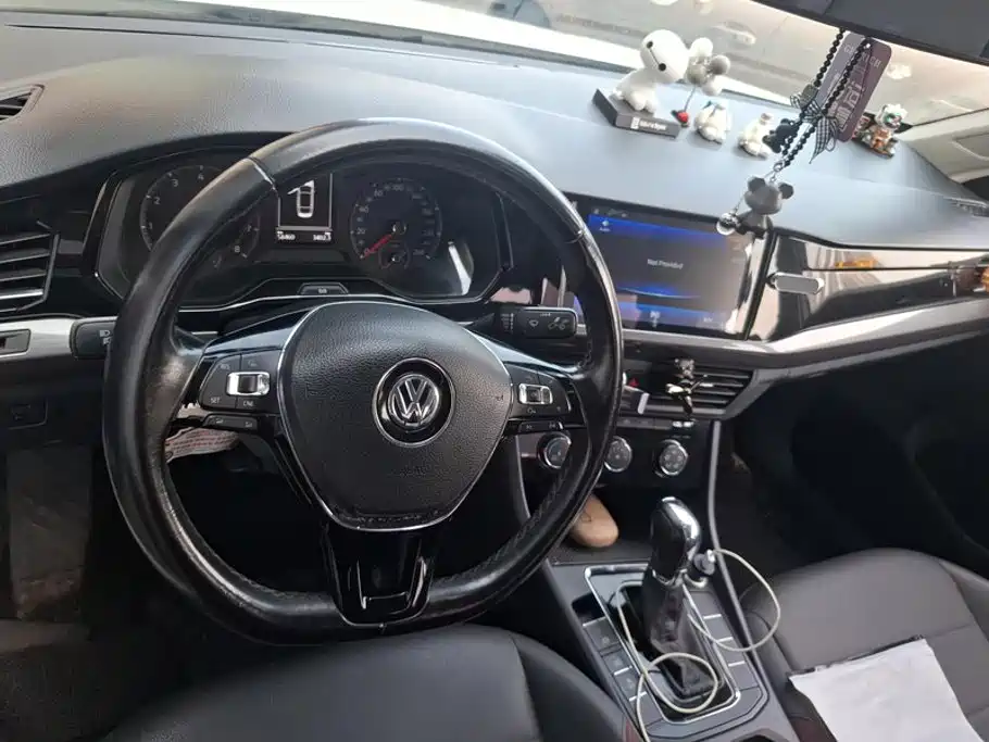 Volkswagen Bora — миниатюра 12