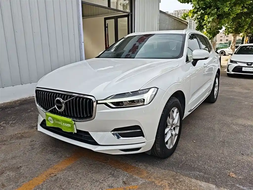 Volvo XC60 2021 T5 Luxury
