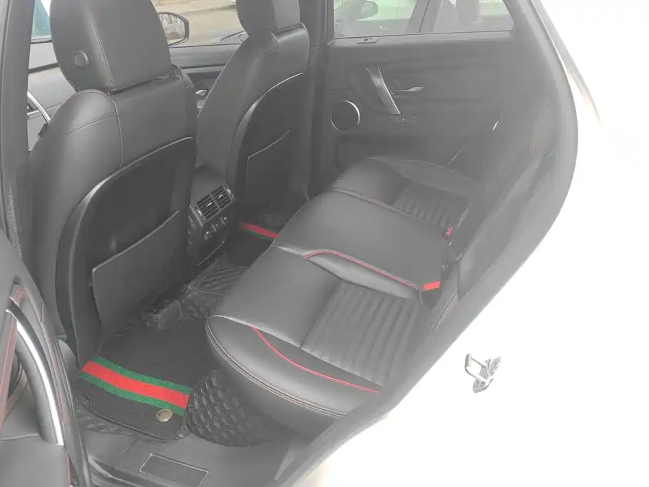 Land Rover Discovery Sport — миниатюра 11