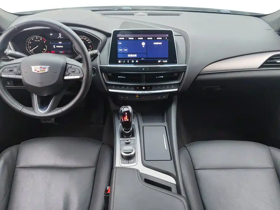 Cadillac CT5 — миниатюра 12
