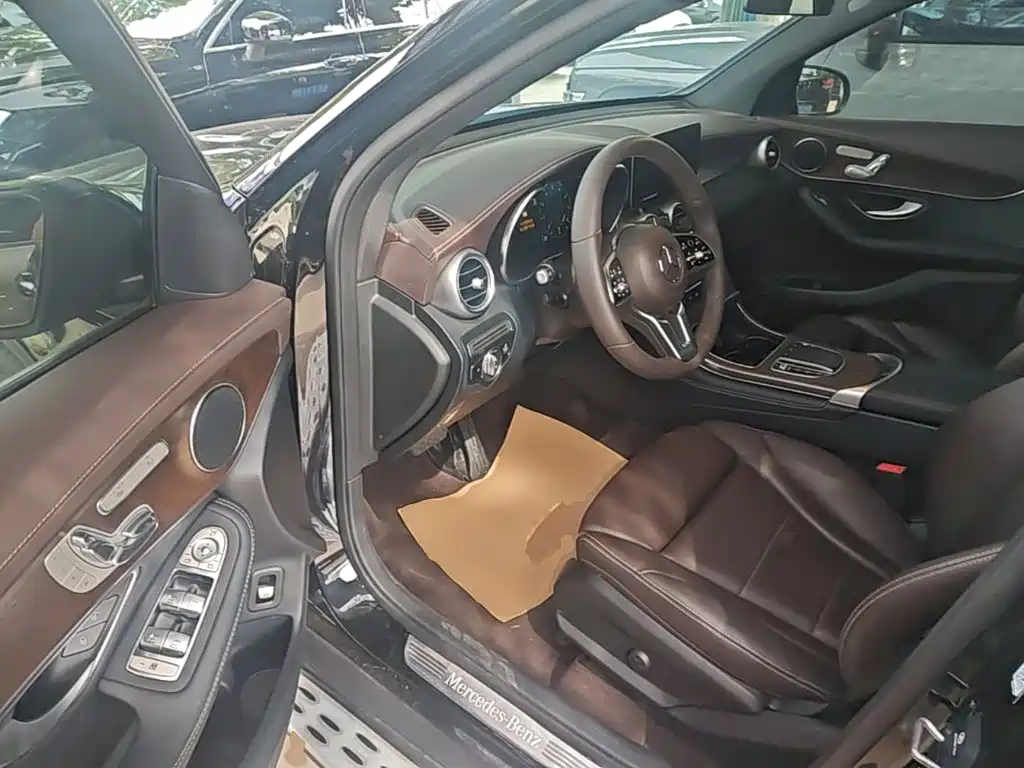 Mercedes-Benz GLC — миниатюра 16