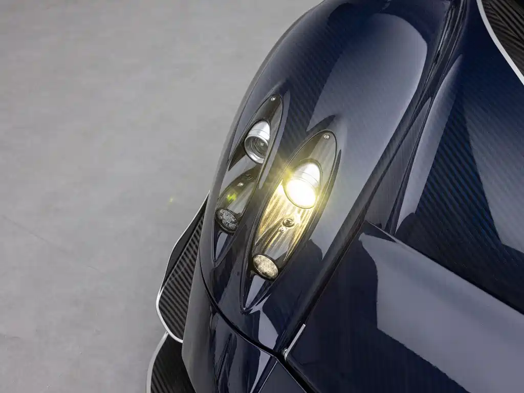 Pagani Huayra 2025 6.0L AT