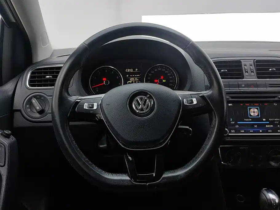 Volkswagen Polo — миниатюра 15