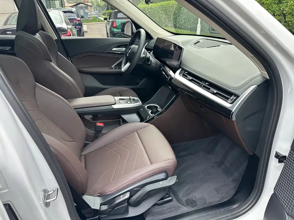 BMW X1 — миниатюра 20
