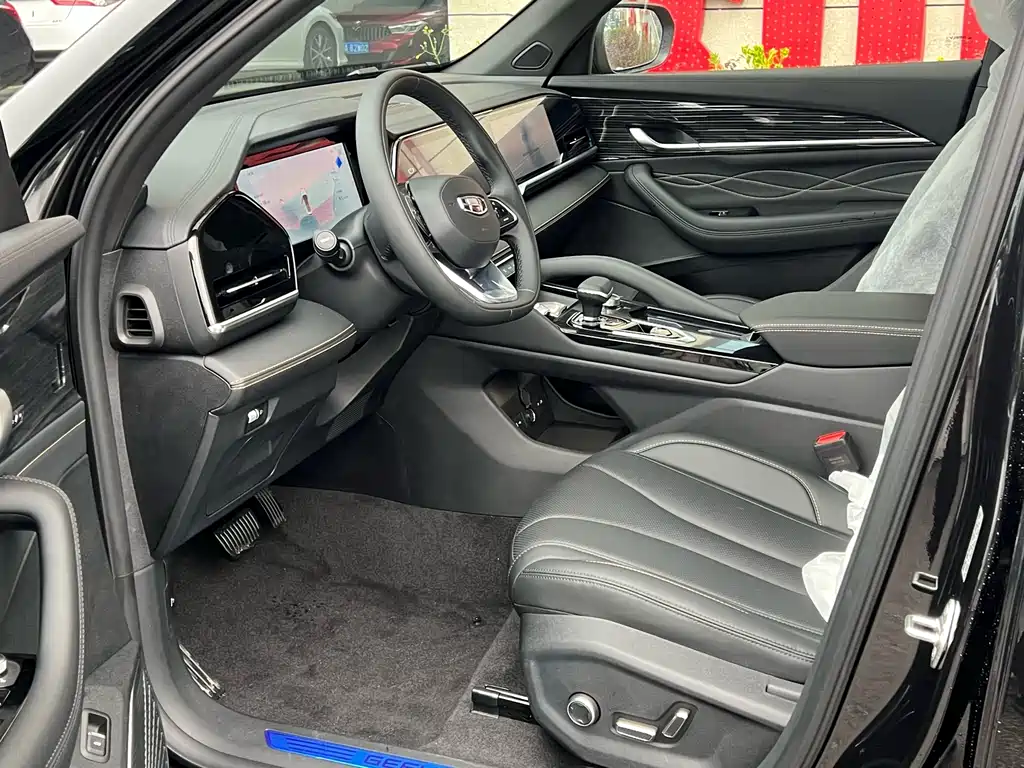 Geely Monjaro L 2024 2.0TD DCT EVO