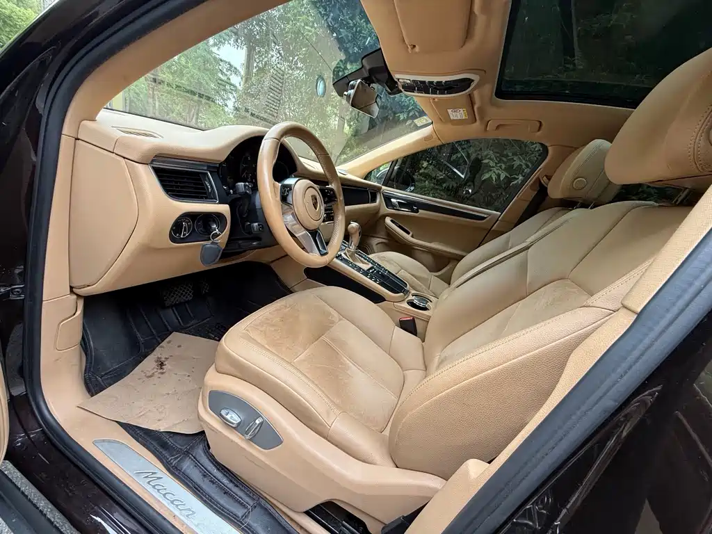 Porsche Macan — миниатюра 10