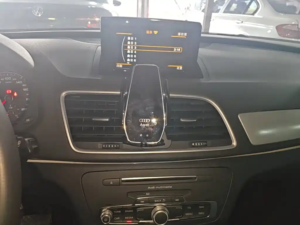 Audi Q3 — миниатюра 13