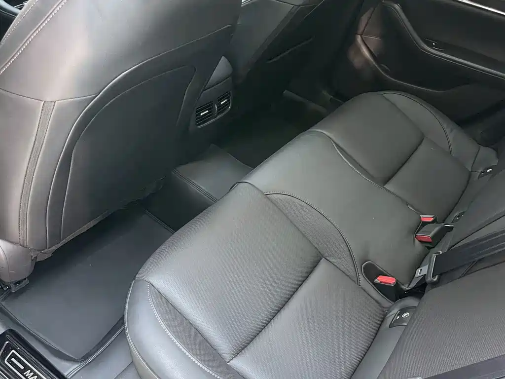 Mazda 3 Axela — миниатюра 11