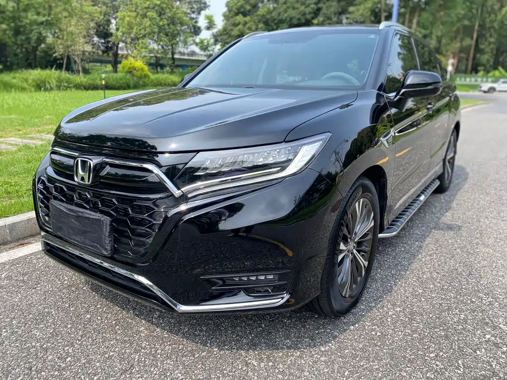 Honda UR-V 2020 370TURBO 2WD Elegant Edition