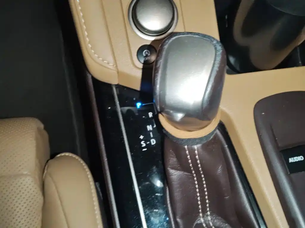Lexus ES — миниатюра 15