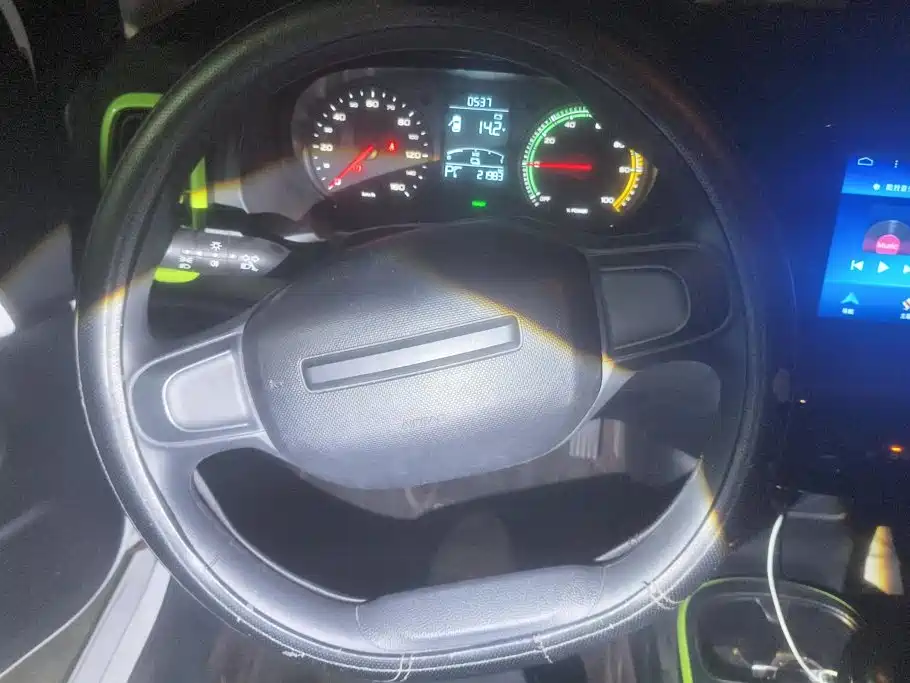 Roewe Clever — миниатюра 15