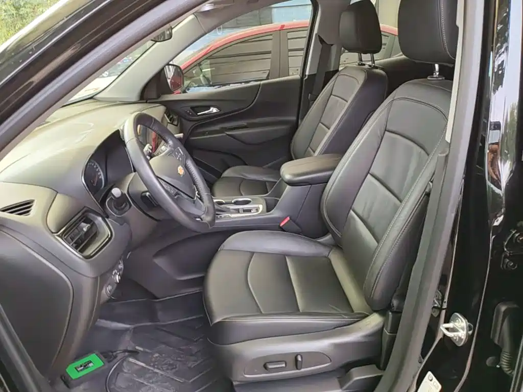 Chevrolet Equinox — миниатюра 15
