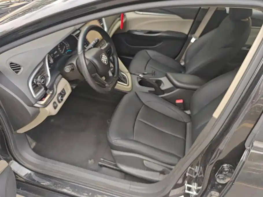 Buick Excelle — миниатюра 9