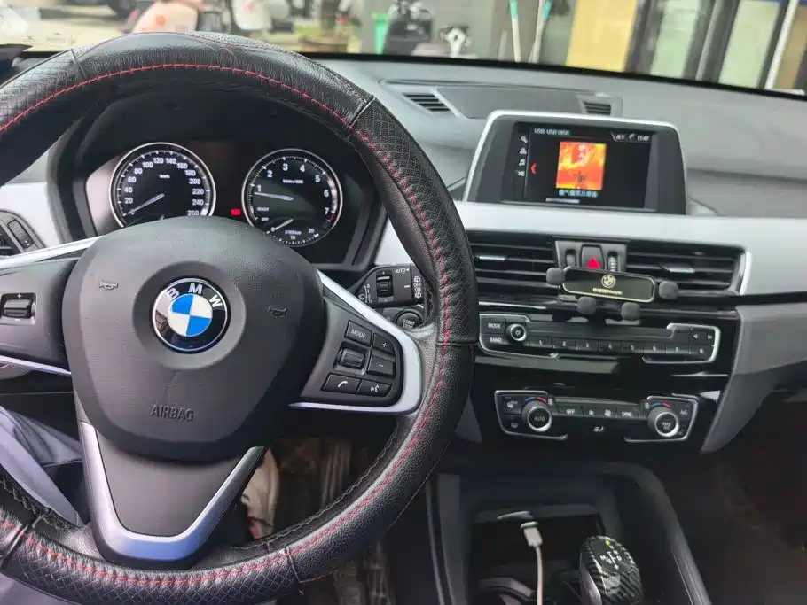 BMW X1 — миниатюра 12
