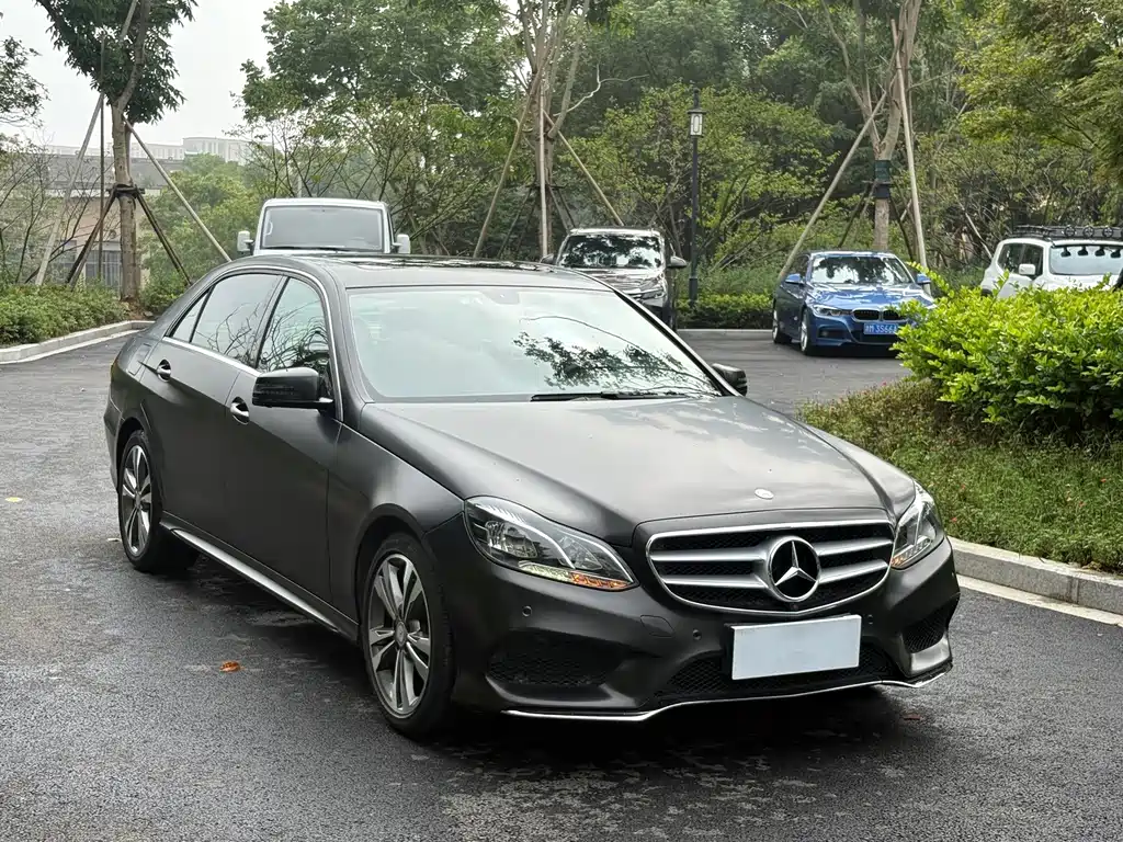 Mercedes-Benz E-Class — миниатюра 3