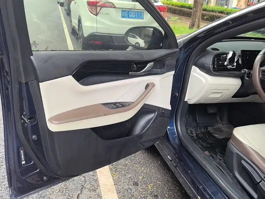 BYD Qin PLUS — миниатюра 6