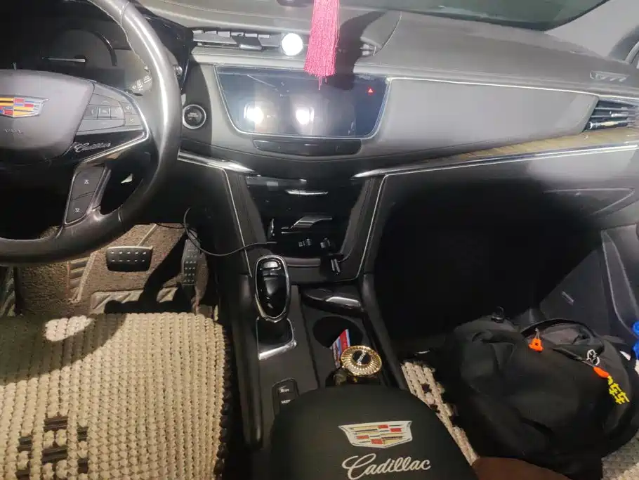 Cadillac XT5 — миниатюра 16