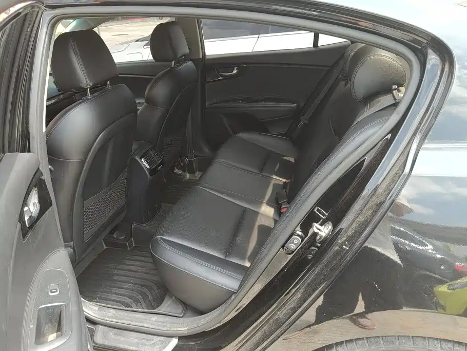 Kia K4 — миниатюра 11