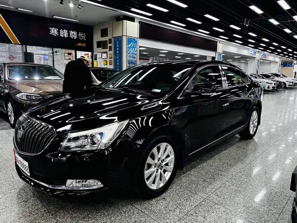 Купить Buick LaCrosse