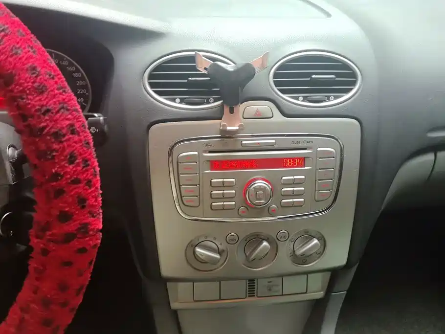 Ford Focus — миниатюра 13