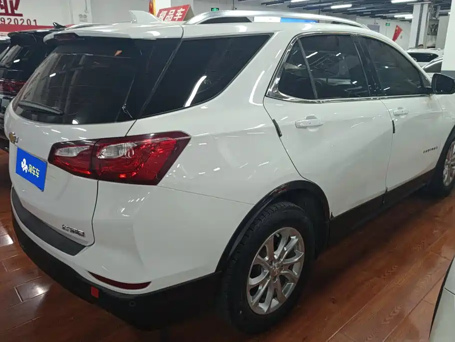 Chevrolet Equinox — миниатюра 3