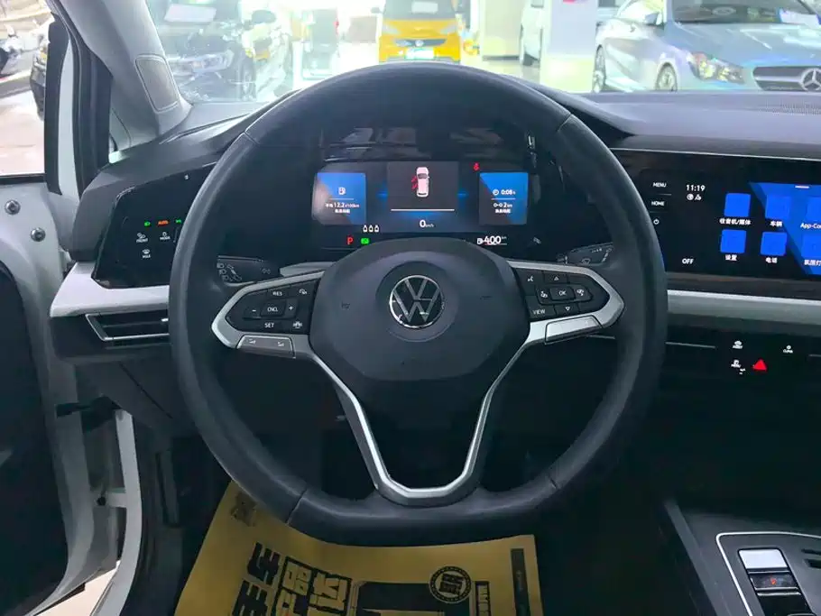 Volkswagen Golf — миниатюра 15