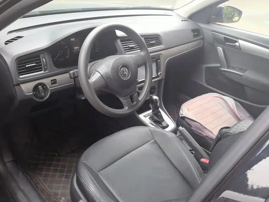 Volkswagen Lavida — миниатюра 11