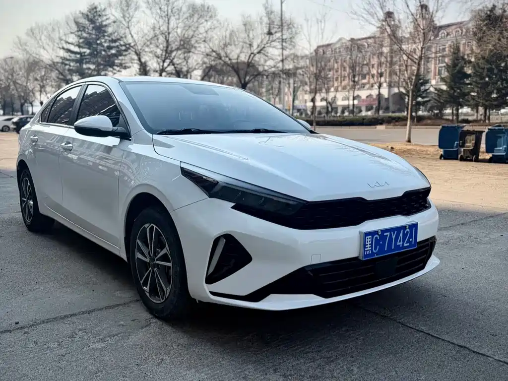 Kia K3 2023 1.5L CVT Luxury