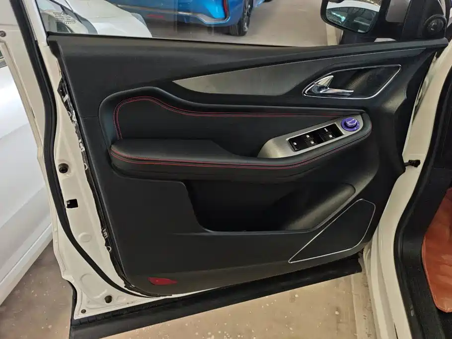 Baojun 560 — миниатюра 7