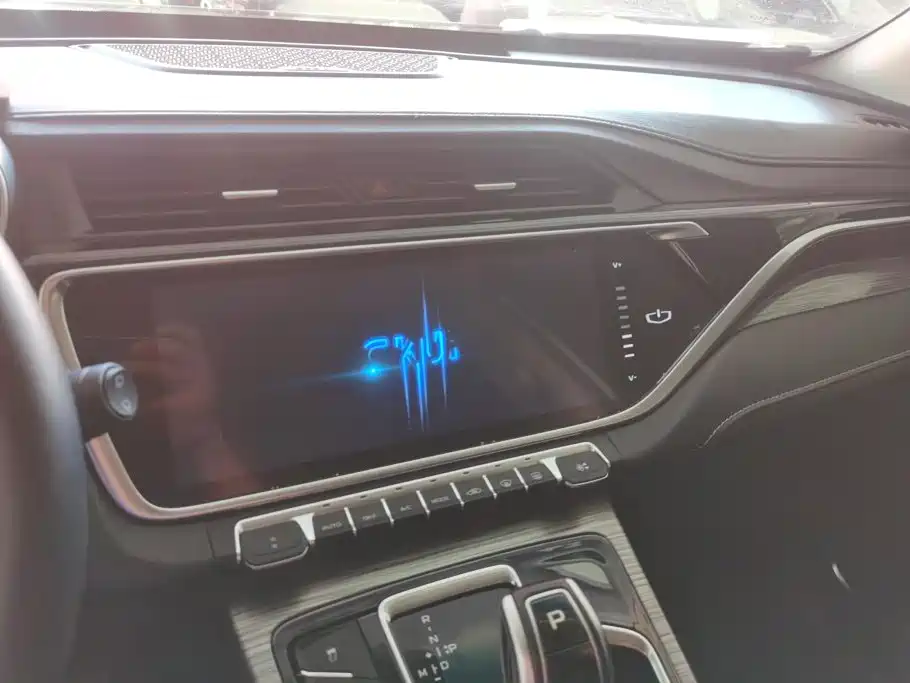 Geely Boyue — миниатюра 13