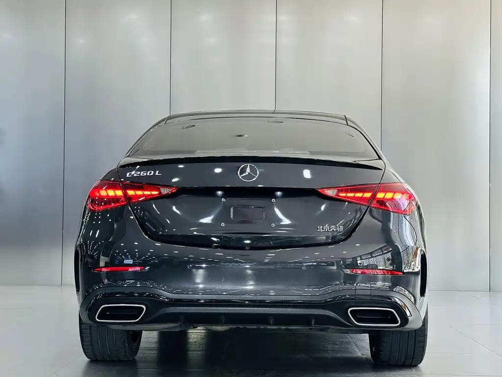 Mercedes-Benz C-Class — миниатюра 8
