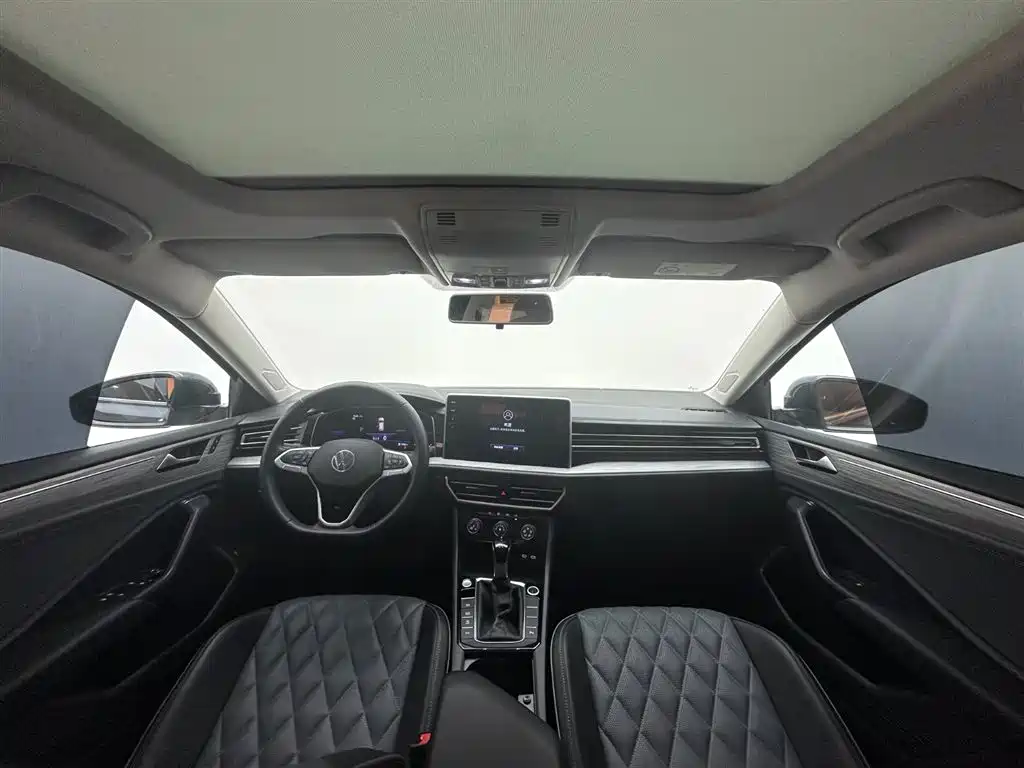 Volkswagen Sagitar 2023 280TSI DSG Lite