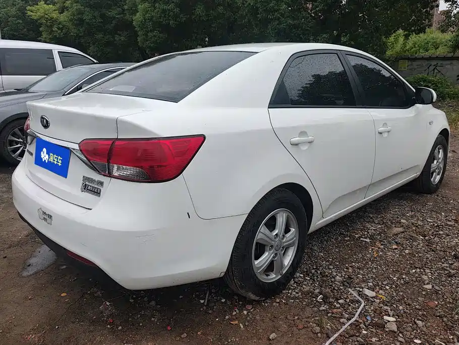 Kia Forte — миниатюра 3