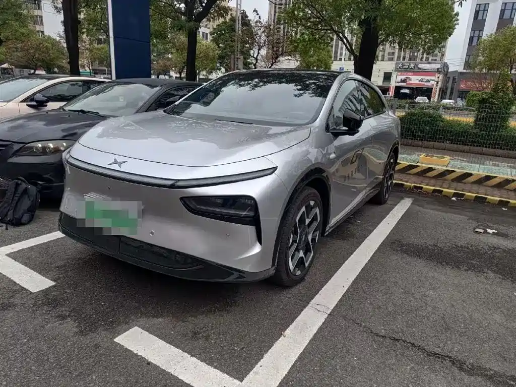XPeng 小鹏G7 2025