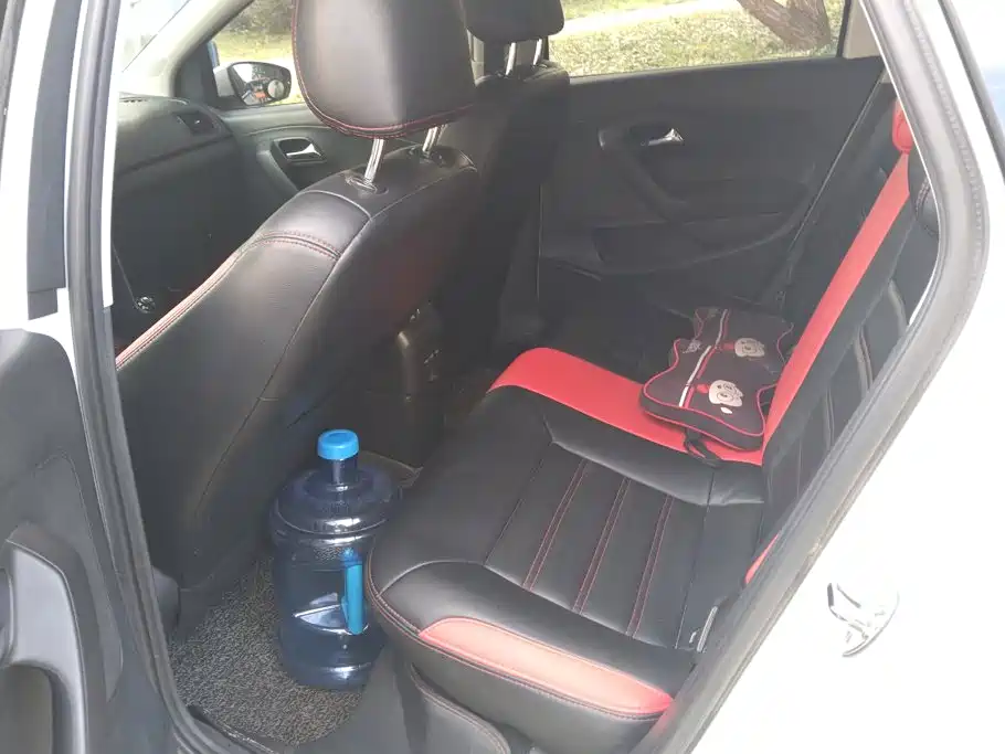 Volkswagen Polo — миниатюра 11