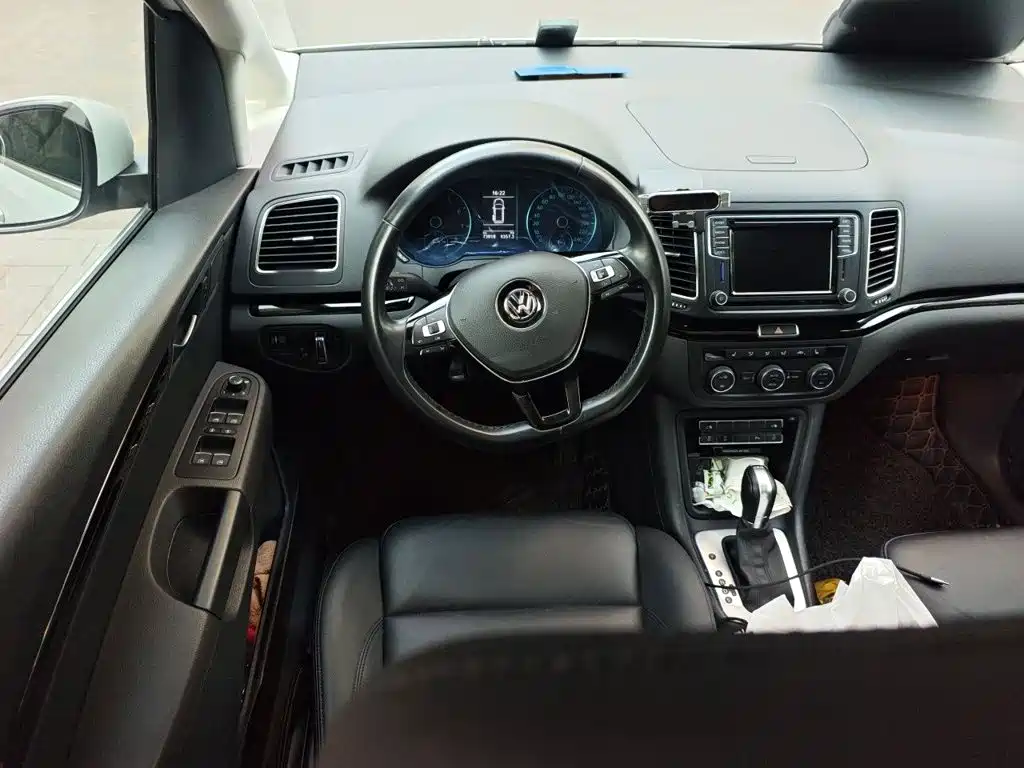 Volkswagen Sharan — миниатюра 11