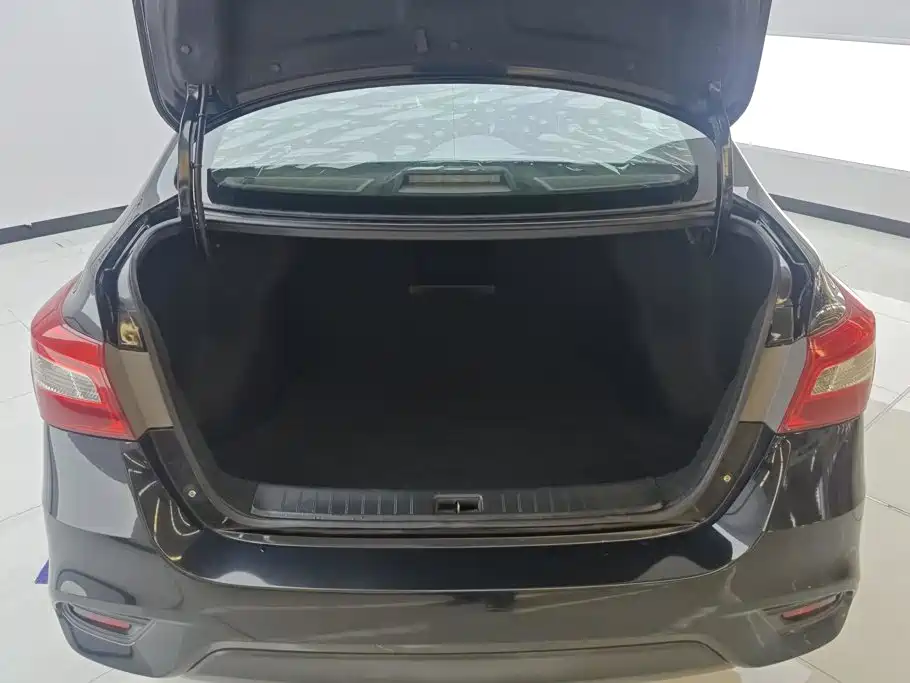 Nissan Sylphy — миниатюра 4