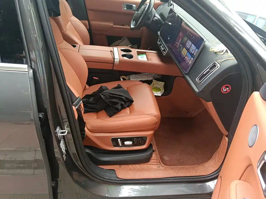 Li Auto Li L8 — миниатюра 8