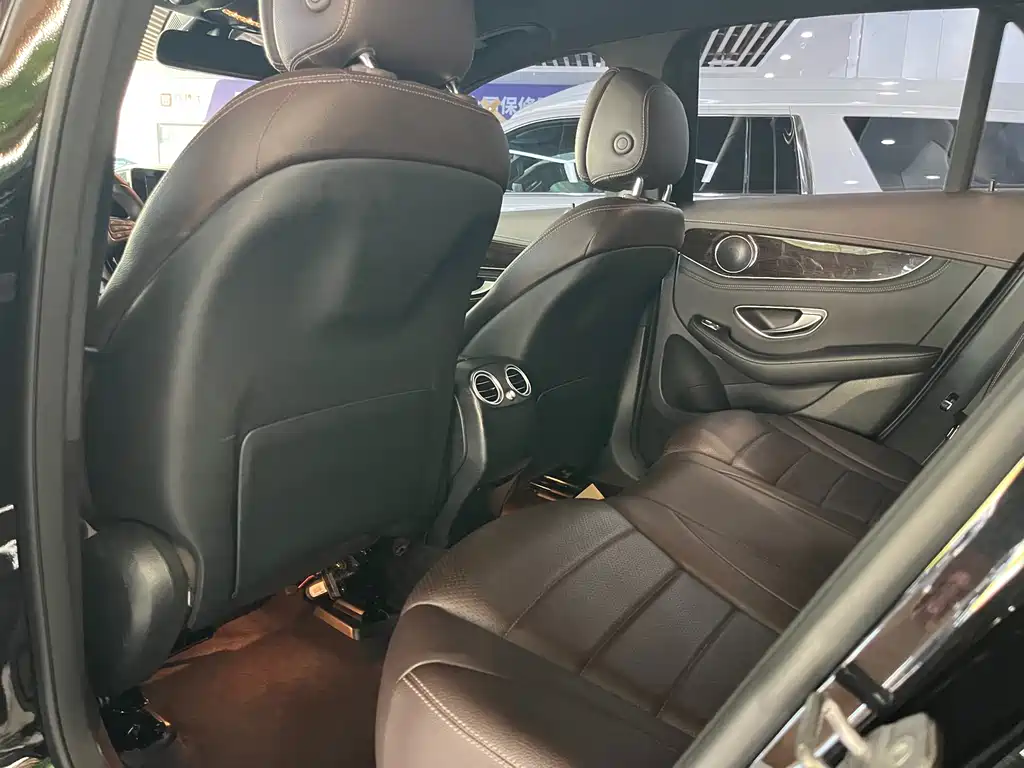Mercedes-Benz GLC — миниатюра 7