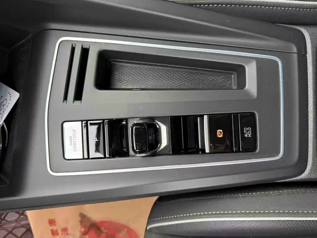 Volkswagen Golf — миниатюра 6