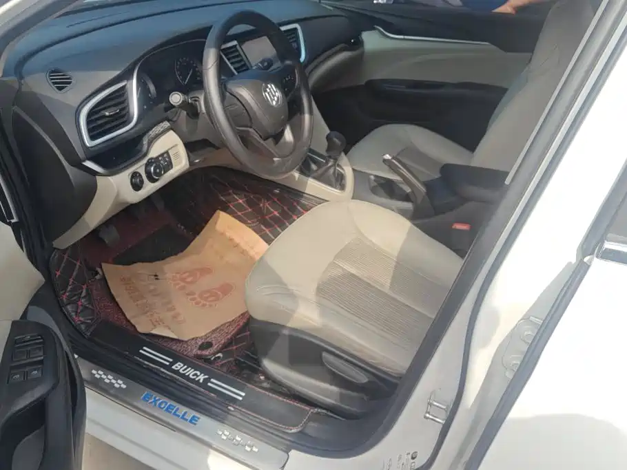 Buick Excelle — миниатюра 9