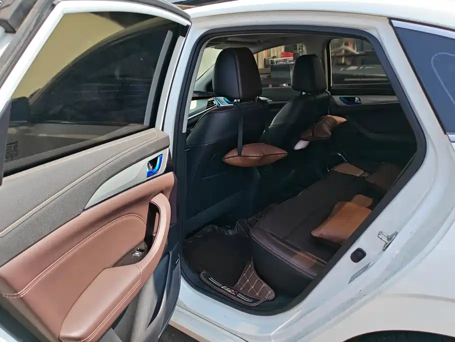 Changan Eado — миниатюра 11